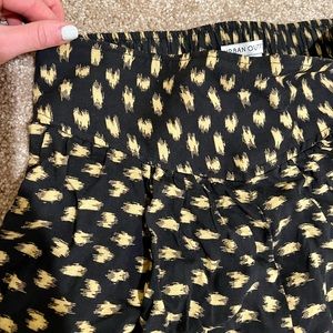UO patterned and elevated jogger pants!